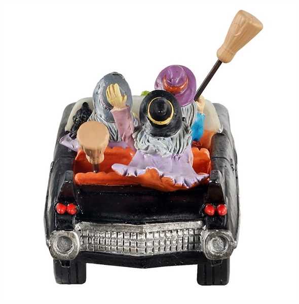 GIRLS NIGHT OUT ON HALLOWEEN-en