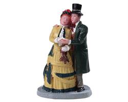 DICKENS COUPLE