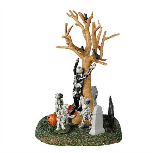 IN THE WRONG GRAVEYARD-en