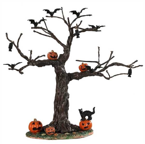 BATTY FOR PUMPKINS TREE