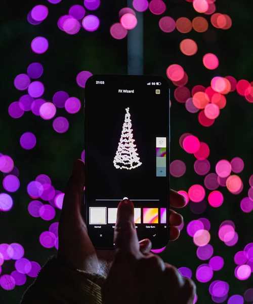 TWINKLY LIGHT TREE 500 LED RGBW POLE BLACK PLUG F-en