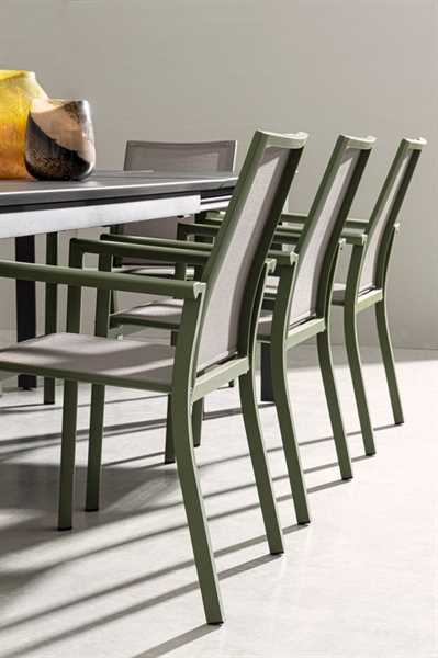SEDIA CON BRACCIOLI DA ESTERNO KONNOR VERDE CM.56X60XH88