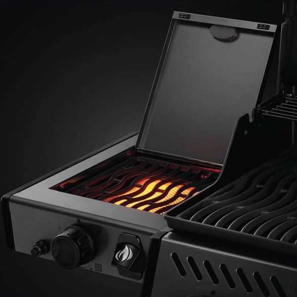 BARBECUE A GAS 4+1 FUOCHI INFRAROSSI LATERALI 425 FREESTYLE