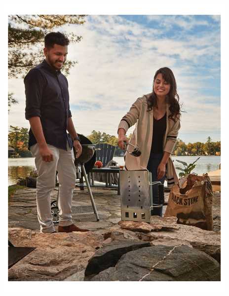 BARBECUE DA ESTERNO GRIGLIA A CARBONELLA NERO CM.59X70XH112