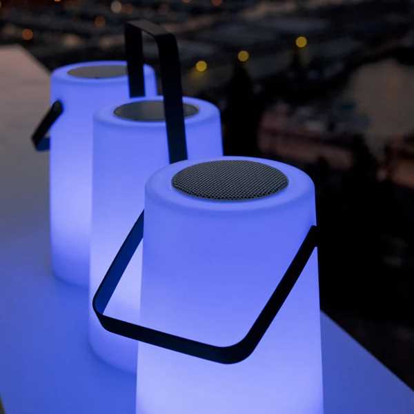 CASSA BLUETOOTH LUMINOSA NOMADA RGB+BIANCO CM.Ø19XH30