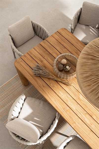 TAVOLO DA ESTERNO IN LEGNO DI TEAK MAVERICK CM.200X100X77H.