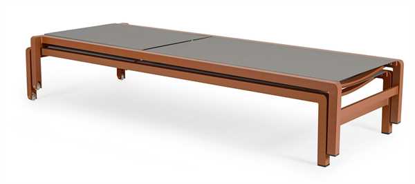 LETTINO DA ESTERNO CON RUOTE KONNOR TERRACOTT CM195X78X32/90