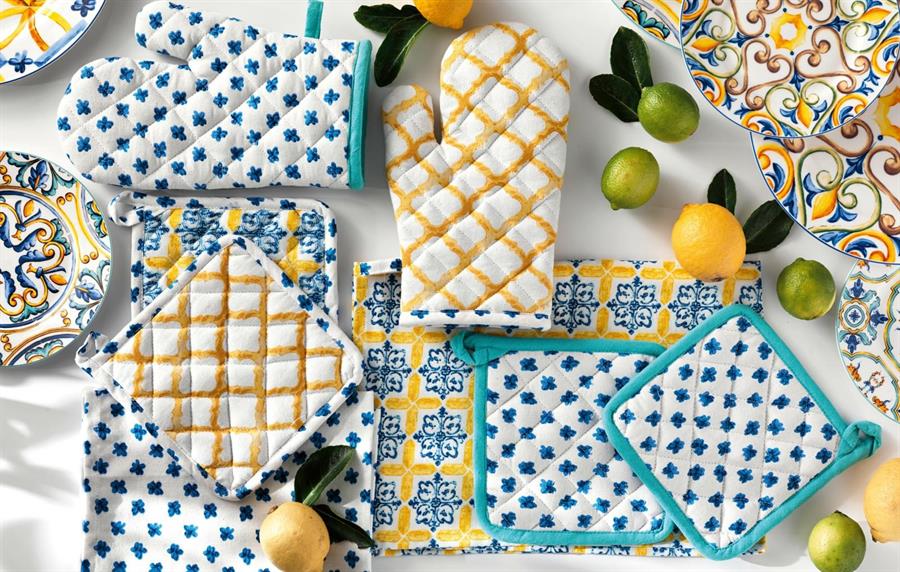 SET 2 PRESINE FIORE BLU CON BORDINO TIFFANY 18X18