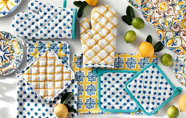 SET 2 PRESINE FIORE BLU CON BORDINO TIFFANY 18X18