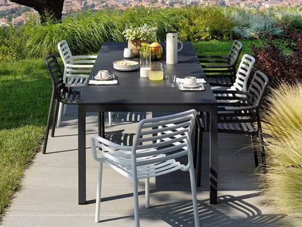 SEDIA CON BRACCIOLI IN POLIPROPILENE DOGA BIANCA CM.60X57X84