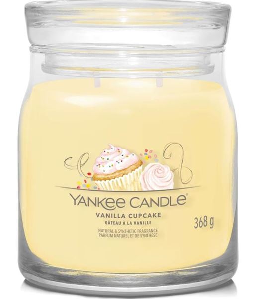 SIGNATURE GIARA MEDIA VANILLA CUPCAKE