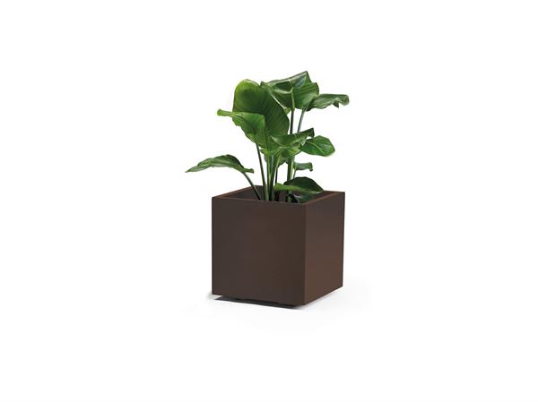 VASO CON RUOTE DA ESTERNO KEBE RUGGINE CM.40x40x40H