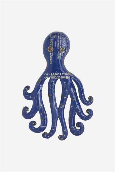 POLIPO IN METALLO RICICLATO, L: 44 cm - H: 60 cm