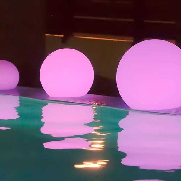 SFERA LUMINOSA GALLEGGIANTE BULY 30 RGB CM.Ø30XH26,5 USB+SOL