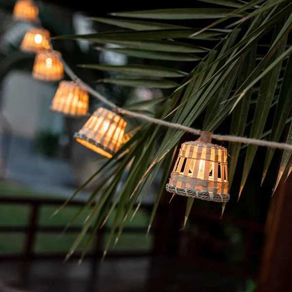 GHIRLANDA AURORA 10 LUCI CALDE BAMBOO/RATTAN SOLAR+USB 8MT