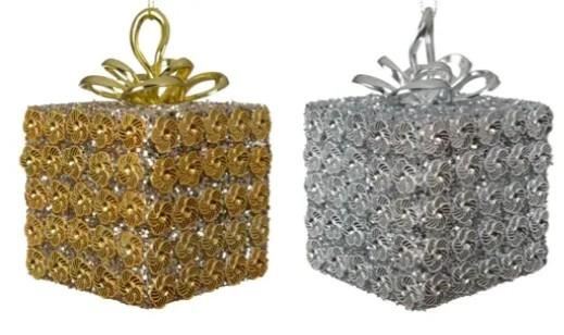 PACCO REGALO IN SCHIUMA 2COL ASS  7X7XH.7CM